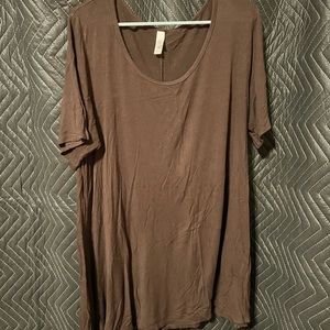 LulaRoe brown t-shirt